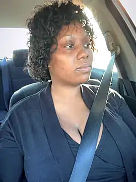 1Topgyal online show from 10/21/25, 01:10