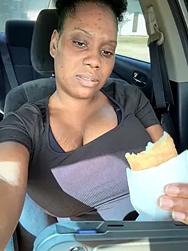 1Topgyal online show from 09/30/25, 02:56