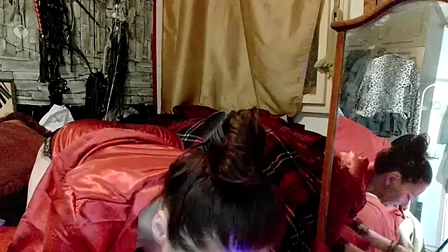 dominatrixredsonyja online show from 12/18/25, 11:30