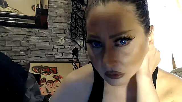 dominatrixredsonyja online show from 06/13/26, 05:38