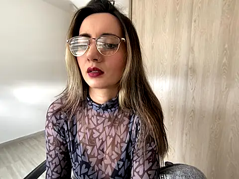 Anny Moore09 online show from 11/15/25, 02:54