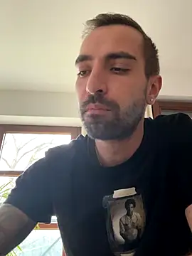 Snapshot of Sinjack88 chatting on 12/14/25, 12:44 Sinjack88 online show from 12/14/25, 12:44