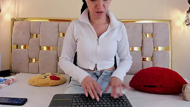 ttata 3 online show from 10/15/25, 11:40