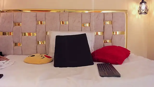 ttata 3 online show from 10/21/25, 11:42