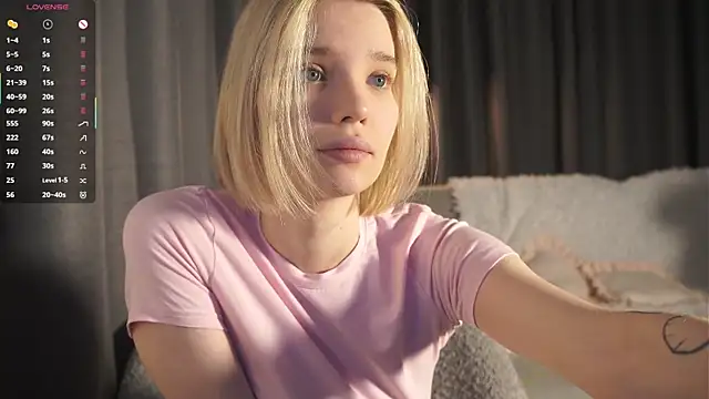 Snapshot of StasyGriffin chatting on 10/28/25, 11:20 StasyGriffin online show from 10/28/25, 11:20