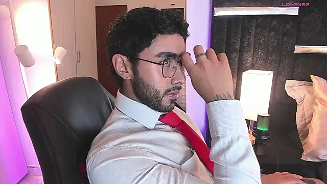 ItsMeEros online show from 02/27/26, 11:04