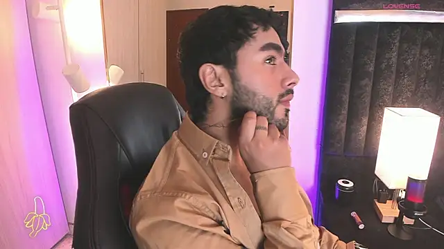 ItsMeEros online show from 02/15/26, 10:09