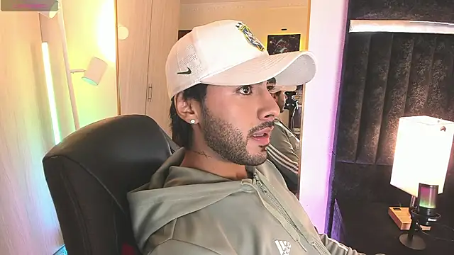 ItsMeEros online show from 04/22/26, 11:22
