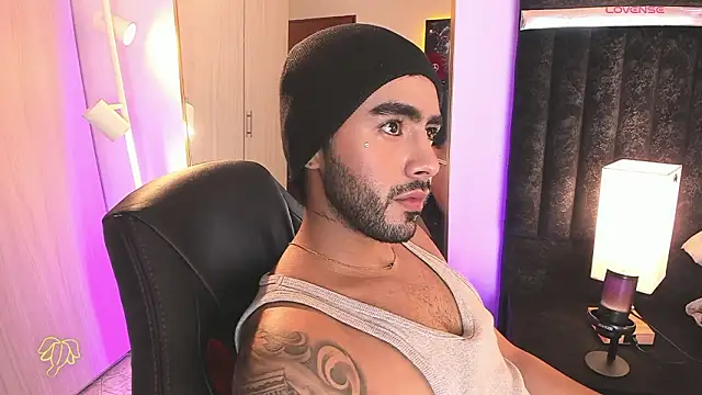 ItsMeEros online show from 03/13/26, 10:37