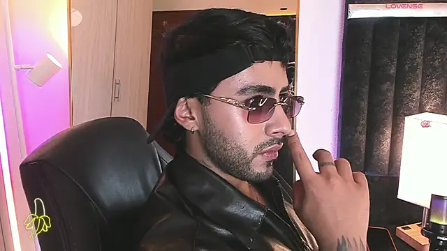ItsMeEros online show from 05/08/26, 11:30