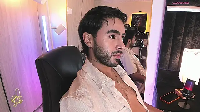 ItsMeEros online show from 05/13/26, 11:23