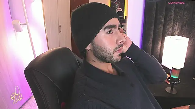 ItsMeEros online show from 04/01/26, 10:50