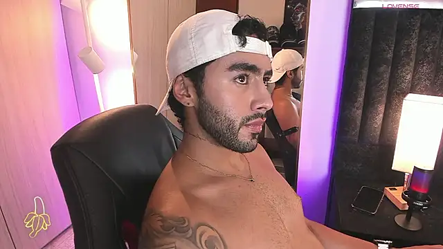 ItsMeEros online show from 03/05/26, 10:48