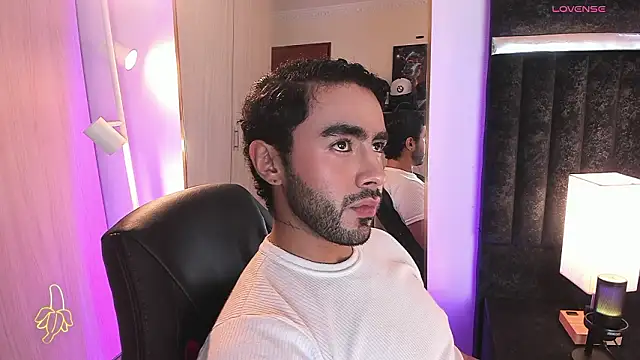 ItsMeEros online show from 03/11/26, 11:10