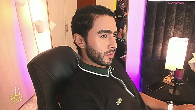 ItsMeEros online show from 02/25/26, 09:14