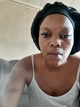 EbonyBuu online show from 01/15/26, 07:56