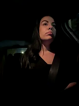 victoria athena online show from 12/01/25, 04:52