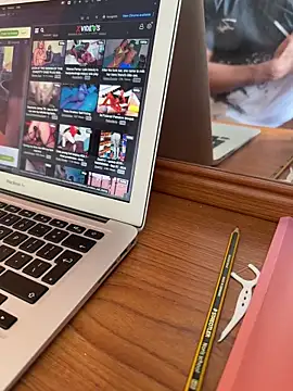 CoolBiDude online show from 03/17/26, 12:41