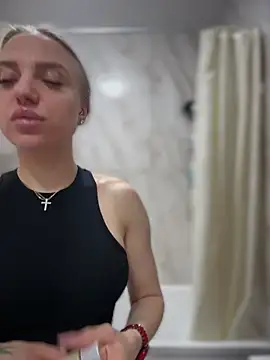 pinkstar  online show from 02/18/26, 05:05