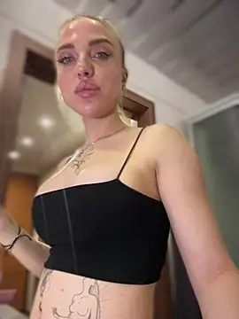 pinkstar  online show from 12/22/25, 05:29