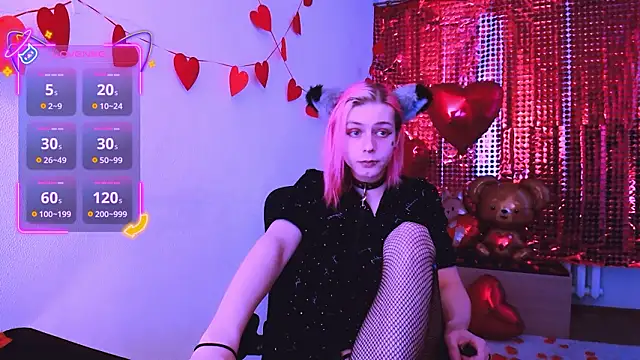 Littlepinkcat online show from 02/11/26, 06:13