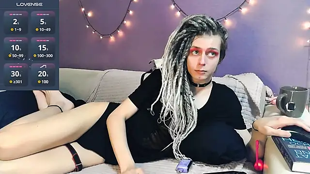 Littlepinkcat online show from 03/16/25, 03:28