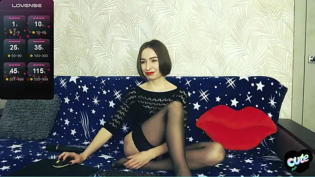 Snapshot of Millanorze chatting on 03/13/25, 11:27 Millanorze online show from 03/13/25, 11:27