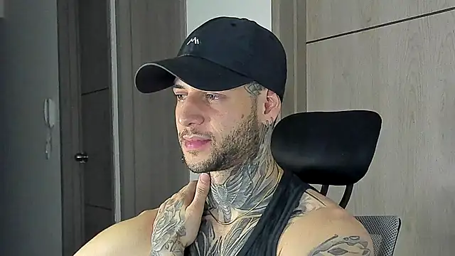  jamesleandros1 online show from 09/11/25, 02:22