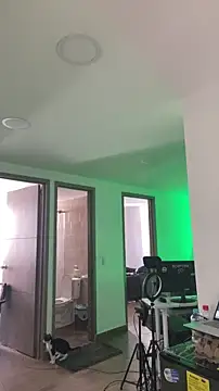  jamesleandros1 online show from 03/13/26, 08:03