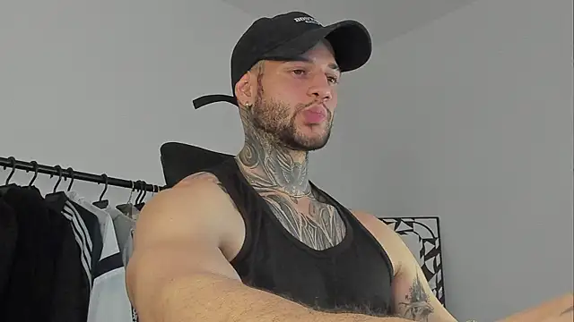  jamesleandros1 online show from 10/11/25, 05:14
