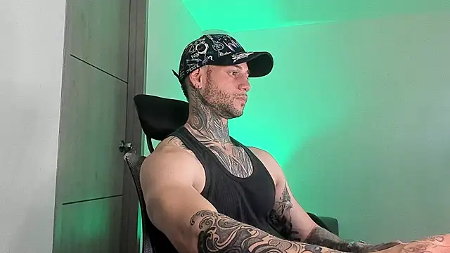  jamesleandros1 online show from 05/23/26, 02:10