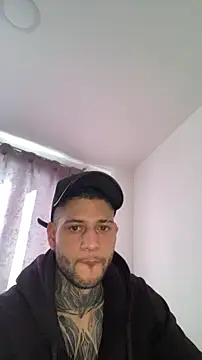  jamesleandros1 online show from 03/22/26, 01:34