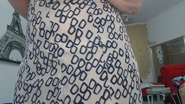 Snapshot of AnnaBellaLuckyXOXO chatting on 12/03/25, 12:59 AnnaBellaLuckyXOXO online show from 12/03/25, 12:59