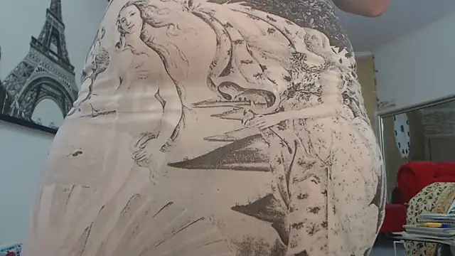 Snapshot of AnnaBellaLuckyXOXO chatting on 10/25/25, 11:31 AnnaBellaLuckyXOXO online show from 10/25/25, 11:31