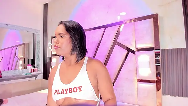 Snapshot of anny_run69 chatting on 02/12/26, 11:54 anny run69 online show from 02/12/26, 11:54