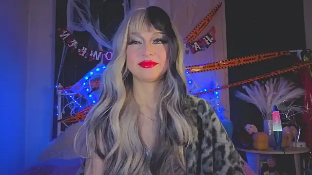 Funny Bunny online show from 10/31/25, 11:00