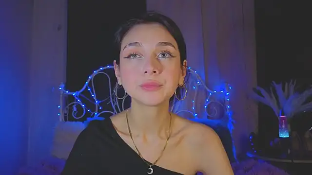 Funny Bunny online show from 09/08/25, 11:48