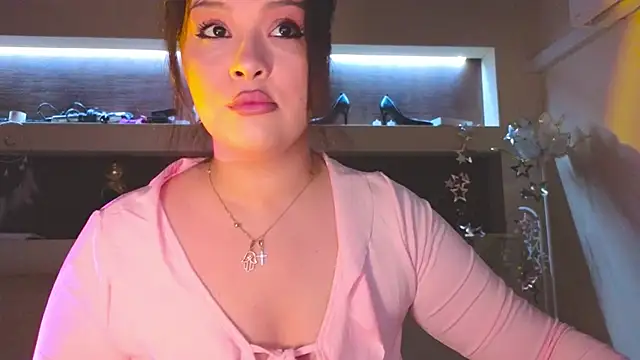 Snapshot of Malika_uAngel chatting on 10/02/25, 10:57 Malika uAngel online show from 10/02/25, 10:57