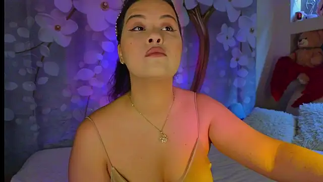 Snapshot of Malika_uAngel chatting on 03/06/25, 11:42 Malika uAngel online show from 03/06/25, 11:42