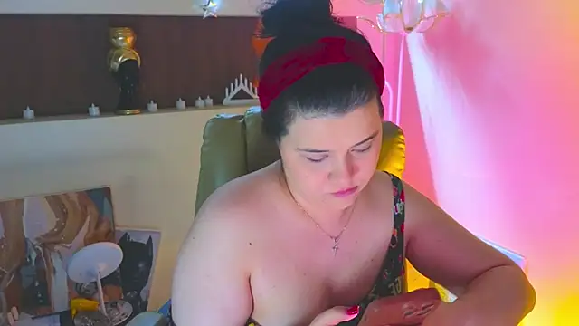 Malika uAngel online show from 04/13/26, 06:23