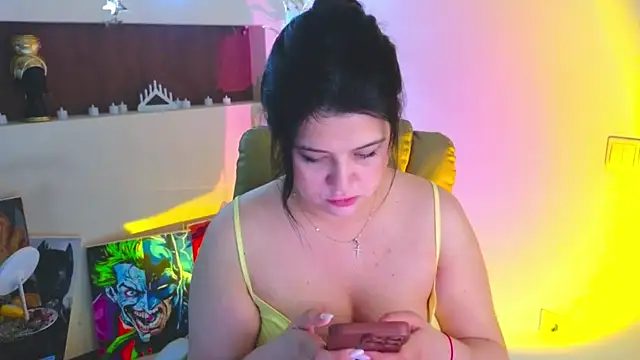 Malika uAngel online show from 05/09/26, 02:15