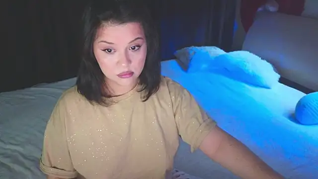 Malika uAngel online show from 12/02/25, 09:49