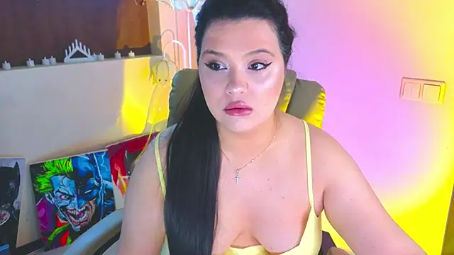 Malika uAngel online show from 05/04/26, 11:18