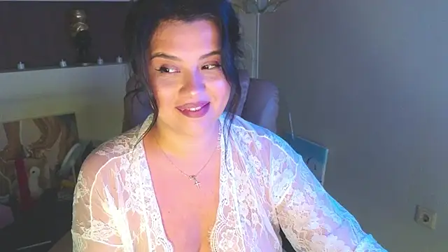 Malika uAngel online show from 06/16/26, 09:15