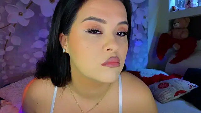 Snapshot of Malika_uAngel chatting on 02/20/25, 12:19 Malika uAngel online show from 02/20/25, 12:19