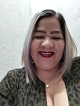 Snapshot of Dalessa_Bigtits chatting on 05/10/26, 02:15 Dalessa Bigtits online show from 05/10/26, 02:15