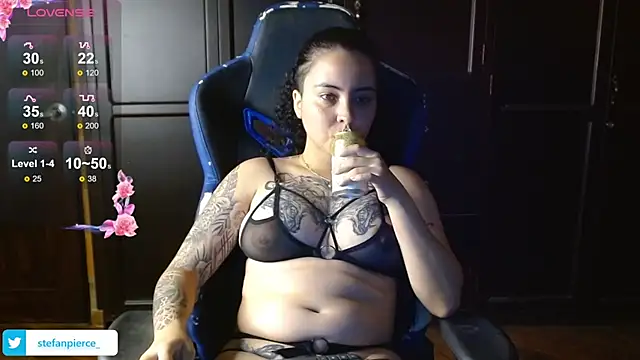 jaydensalvatore  online show from 04/03/26, 09:32