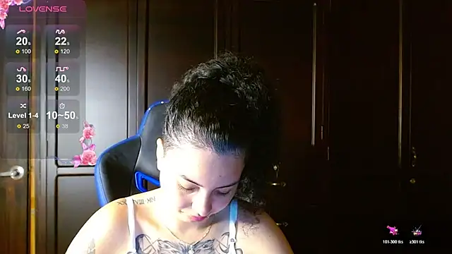 jaydensalvatore  online show from 11/24/25, 10:10