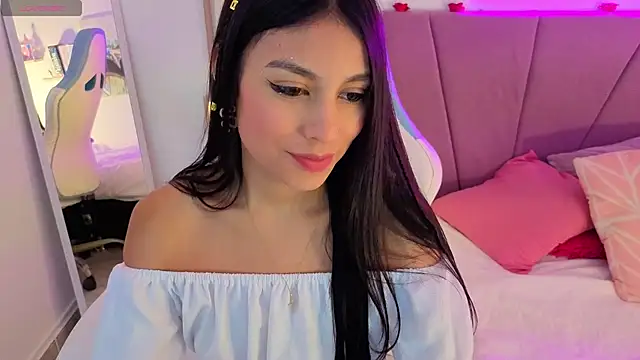 PIA STONE online show from 10/10/25, 07:58