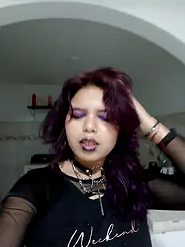 SabinaMerchetti online show from 10/28/25, 01:50